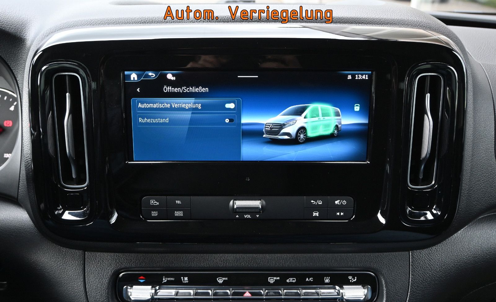 Fahrzeugabbildung Mercedes-Benz Vito 116 CDI PRO Lang Tourer °ACC°AHK°STANDHEIZ°
