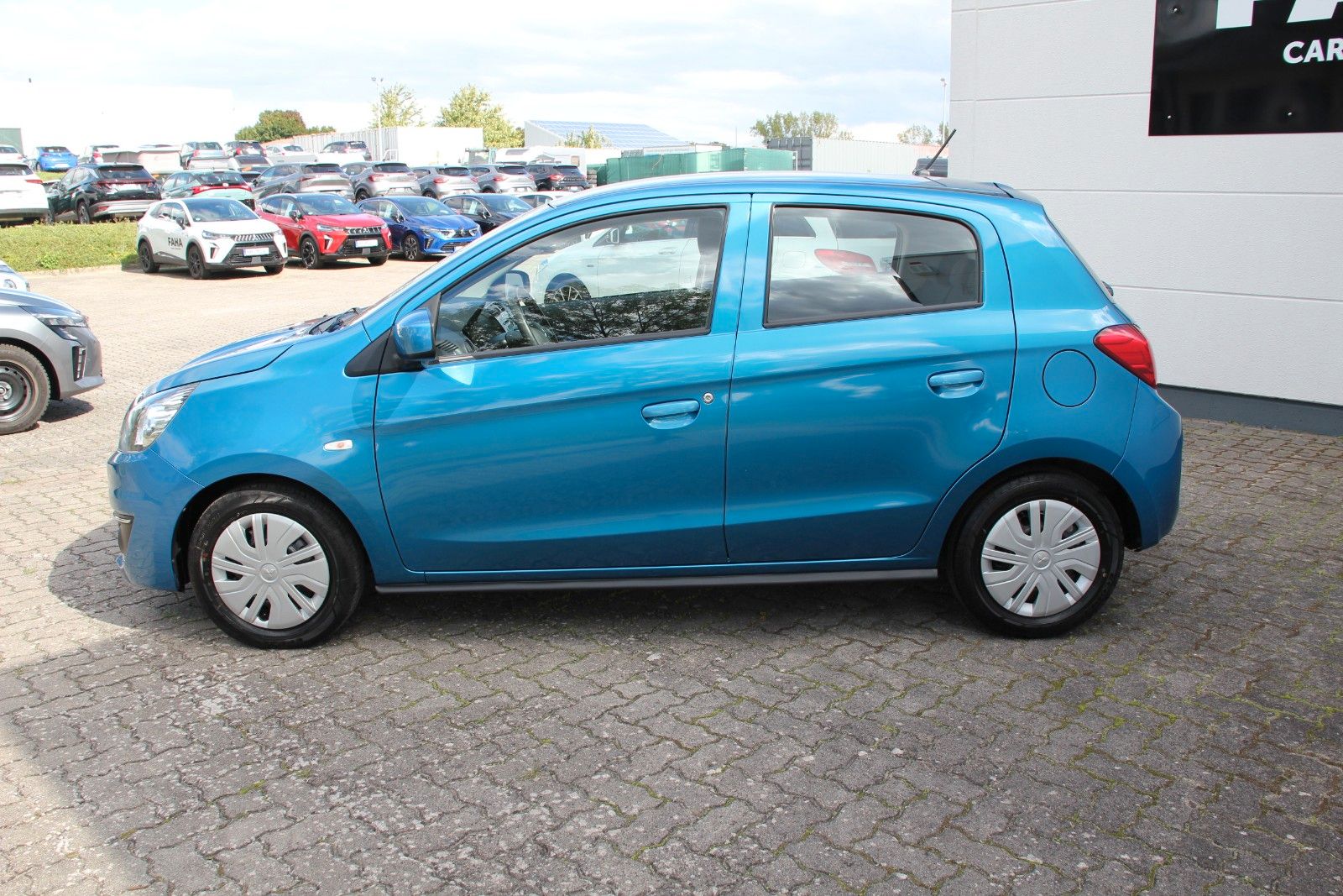 Fahrzeugabbildung Mitsubishi Space Star Diamant Edition