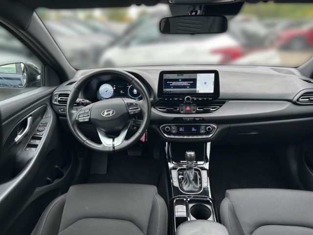 Fahrzeugabbildung Hyundai i30 Advantage Navi Digitales Cockpit LED Apple C