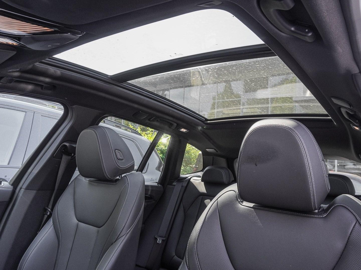 BMW iX3 Inspiring M Sport PANO ACC RFK NAVI LED DAB