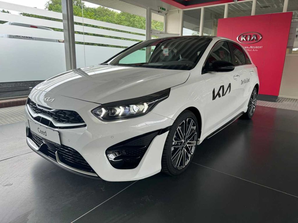 Kia cee'd / Ceed