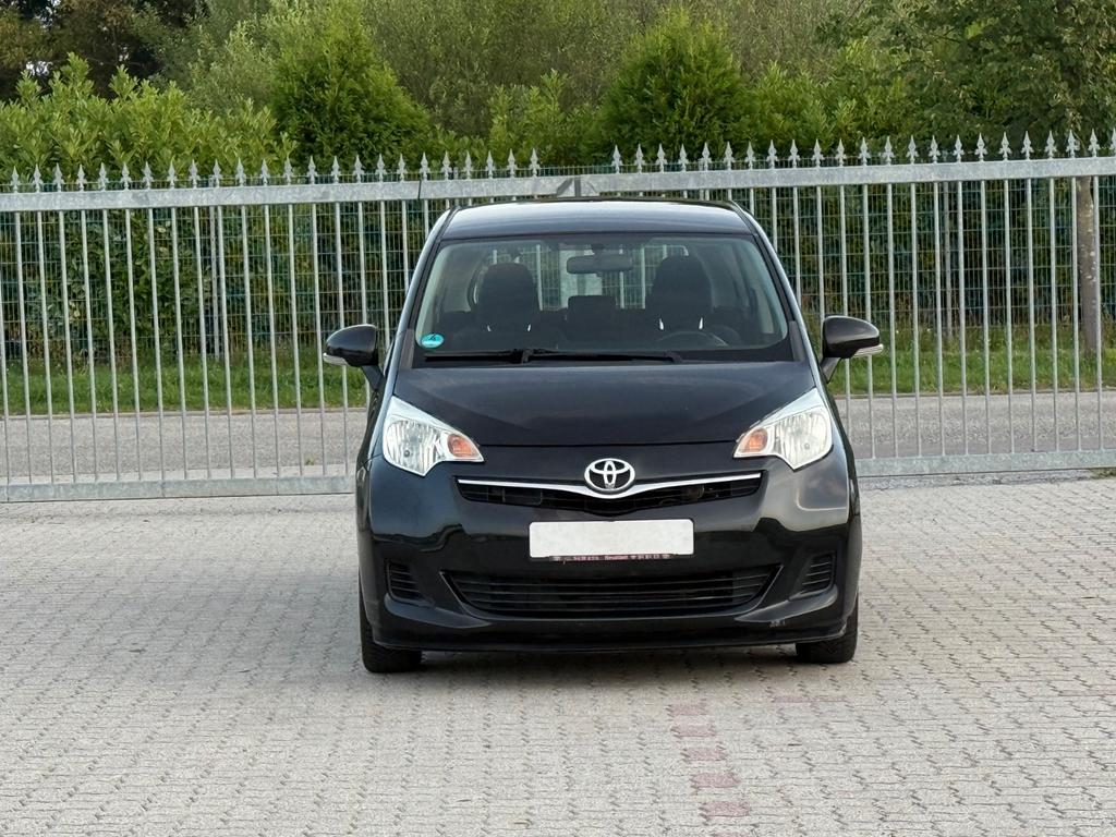 Toyota Verso-S