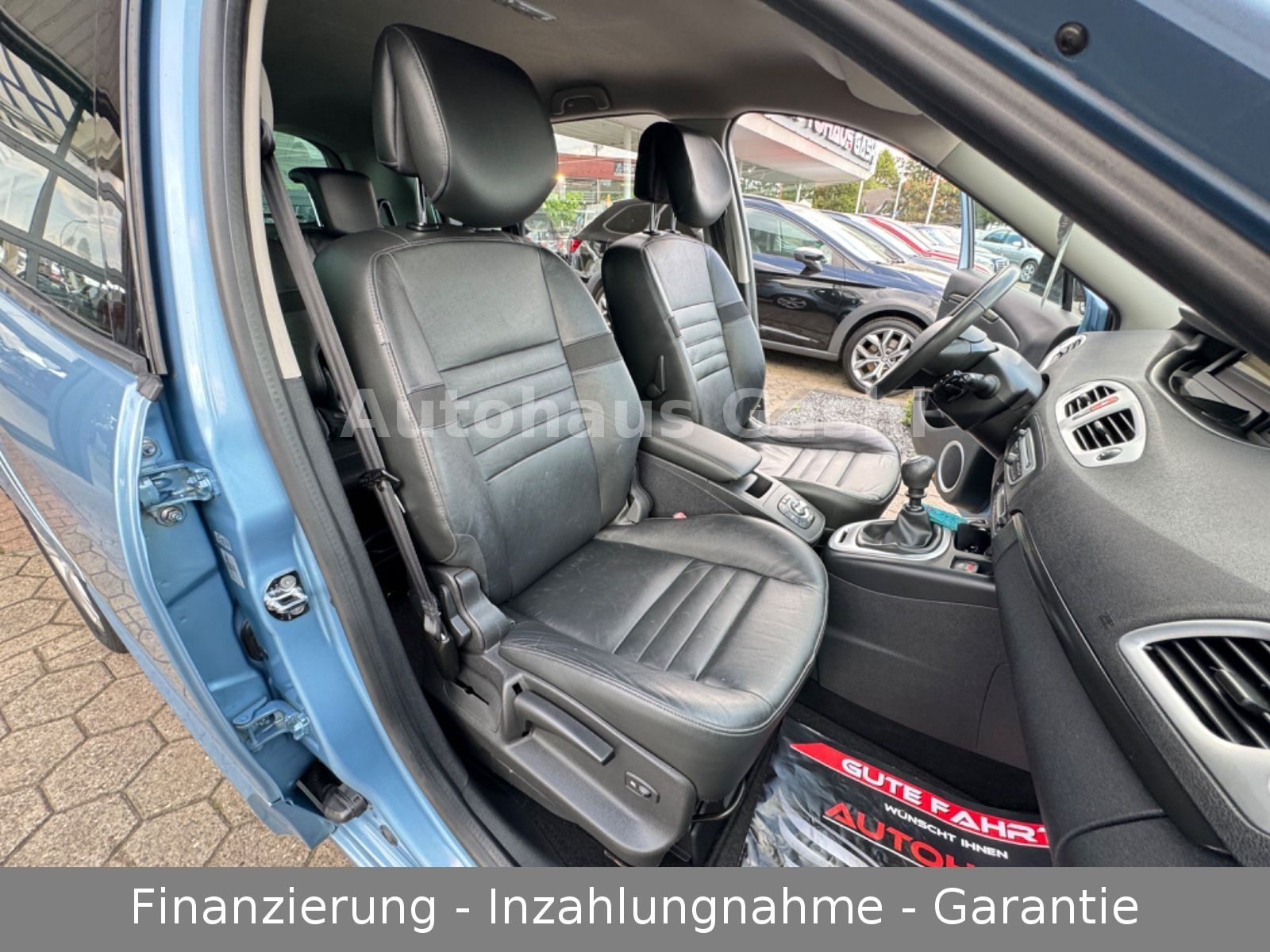 Fahrzeugabbildung Renault Grand Scenic 1.9dci*2.Hd*Navi*Leder*Tempo*PDC*