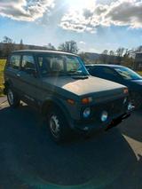 Lada Niva 4x4 - gebrauchte Lada Kleinwagen
