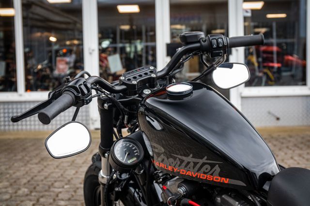 Fahrzeugabbildung Harley-Davidson XL1200X SPORTSTER FORTY-EIGHT - REMUS -