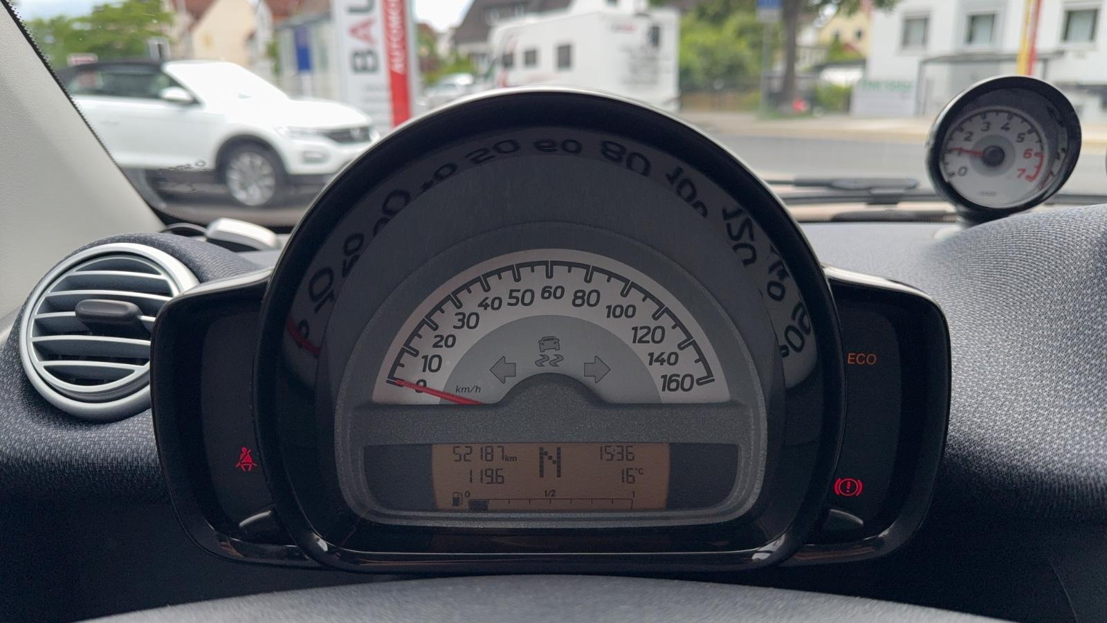 Smart fortwo cabrio  / 2 Jahre HU frei /