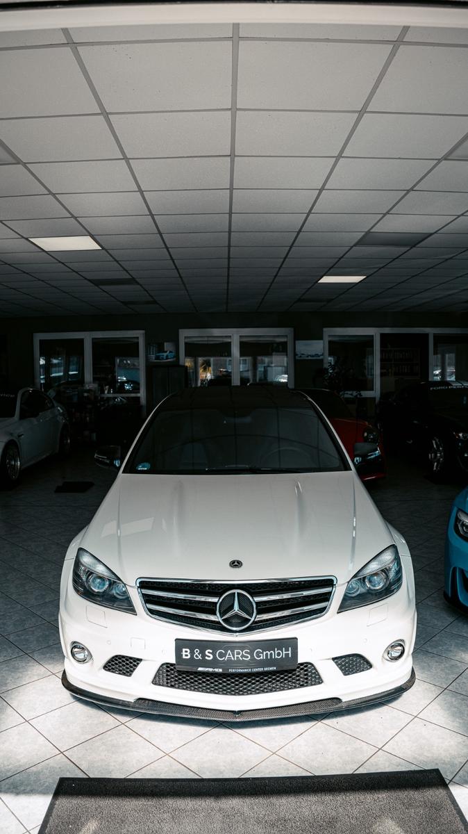 Mercedes-Benz C 63 AMG C Limousine C 63 AMG SEHR SAUBER !!!!