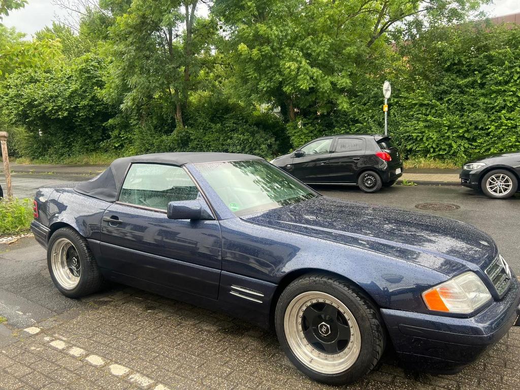 Mercedes-Benz SL 320