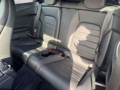 Fahrzeugabbildung Mercedes-Benz C 220 D Cabrio AMG-Line AIRSCARF DISTRONIC CAM