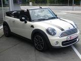 MINI Cooper Cabrio XENON NAVI BT SHZ PDC AMBIENTE 17" - MINI Cooper Cabrio mit Schiebedach