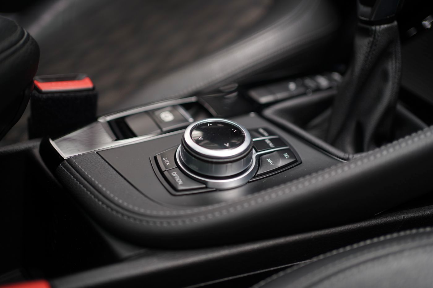 Fahrzeugabbildung BMW X1 18d xLine +Parkassistent+Glasdach+AHK+LED+