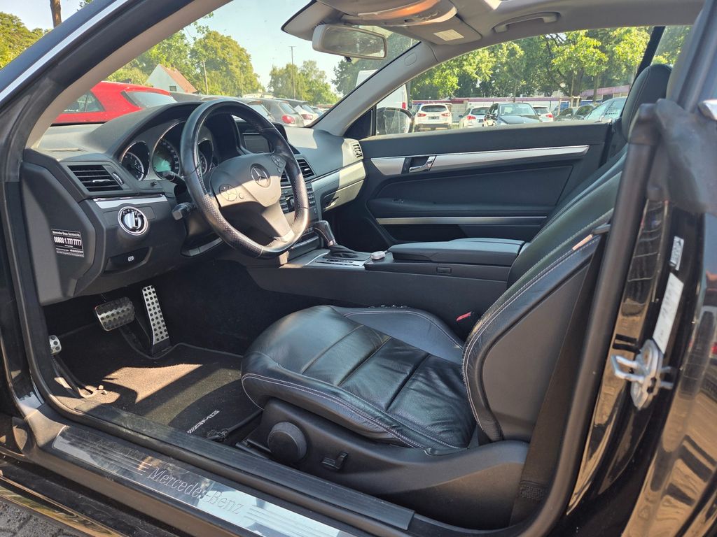 Mercedes-Benz E 350 E Coupe E 350 CGI BlueEfficiency – Ansicht 10