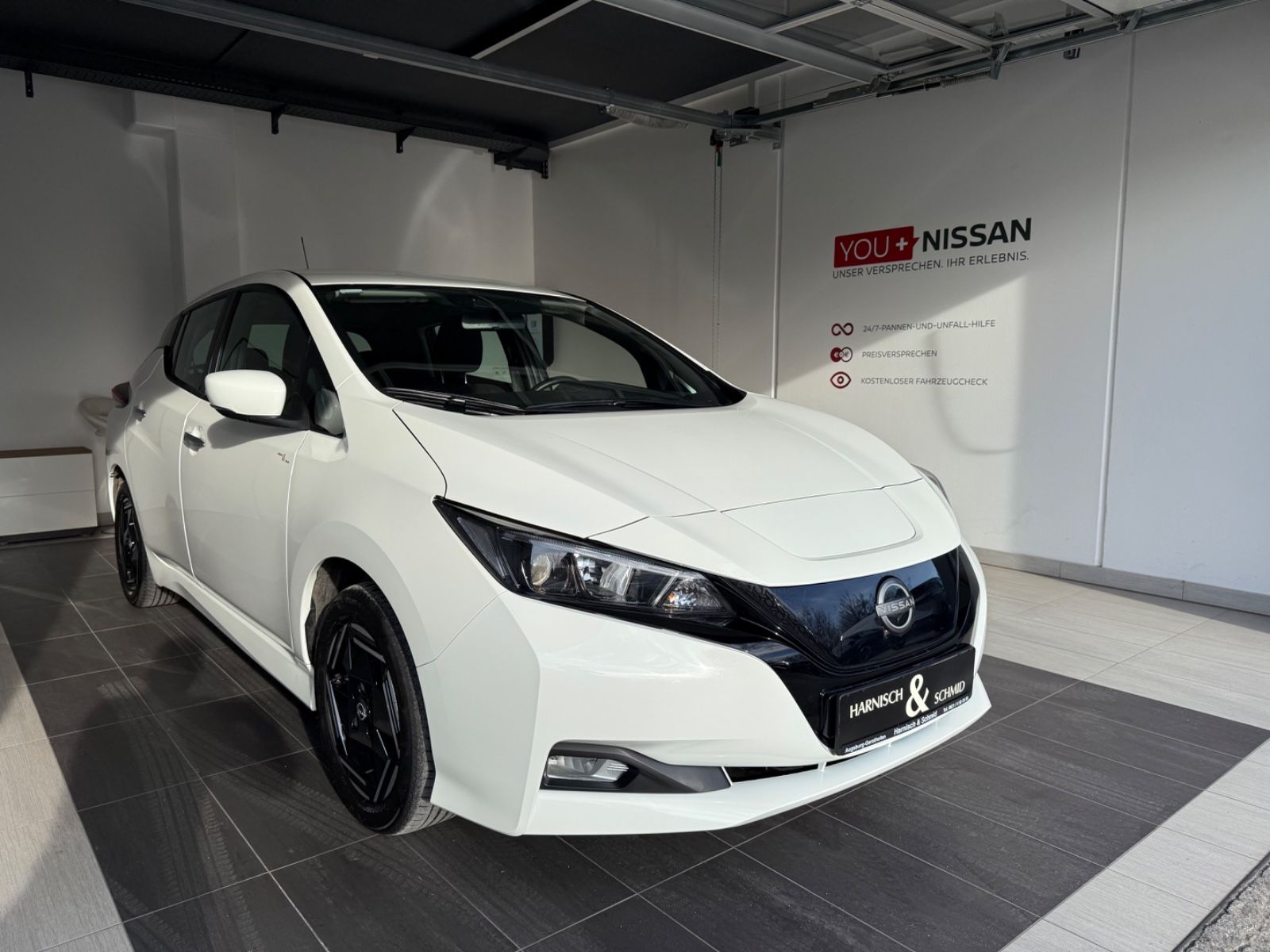 Fahrzeugabbildung Nissan Leaf Acenta, Winterpaket, Rückfahrkamera