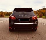 Porsche Cayenne Diesel 3.0 Tiptronic / Leder/AHK - Porsche Gebrauchtwagen in Stuttgart