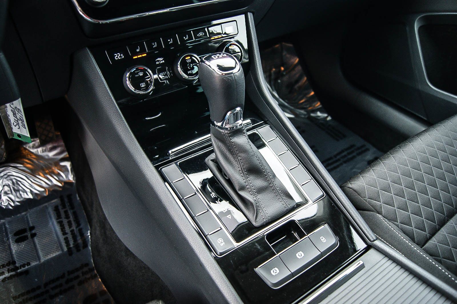 Fahrzeugabbildung SKODA Superb Combi 20TDI Style DSG NAVI AMUNDSEN XENON