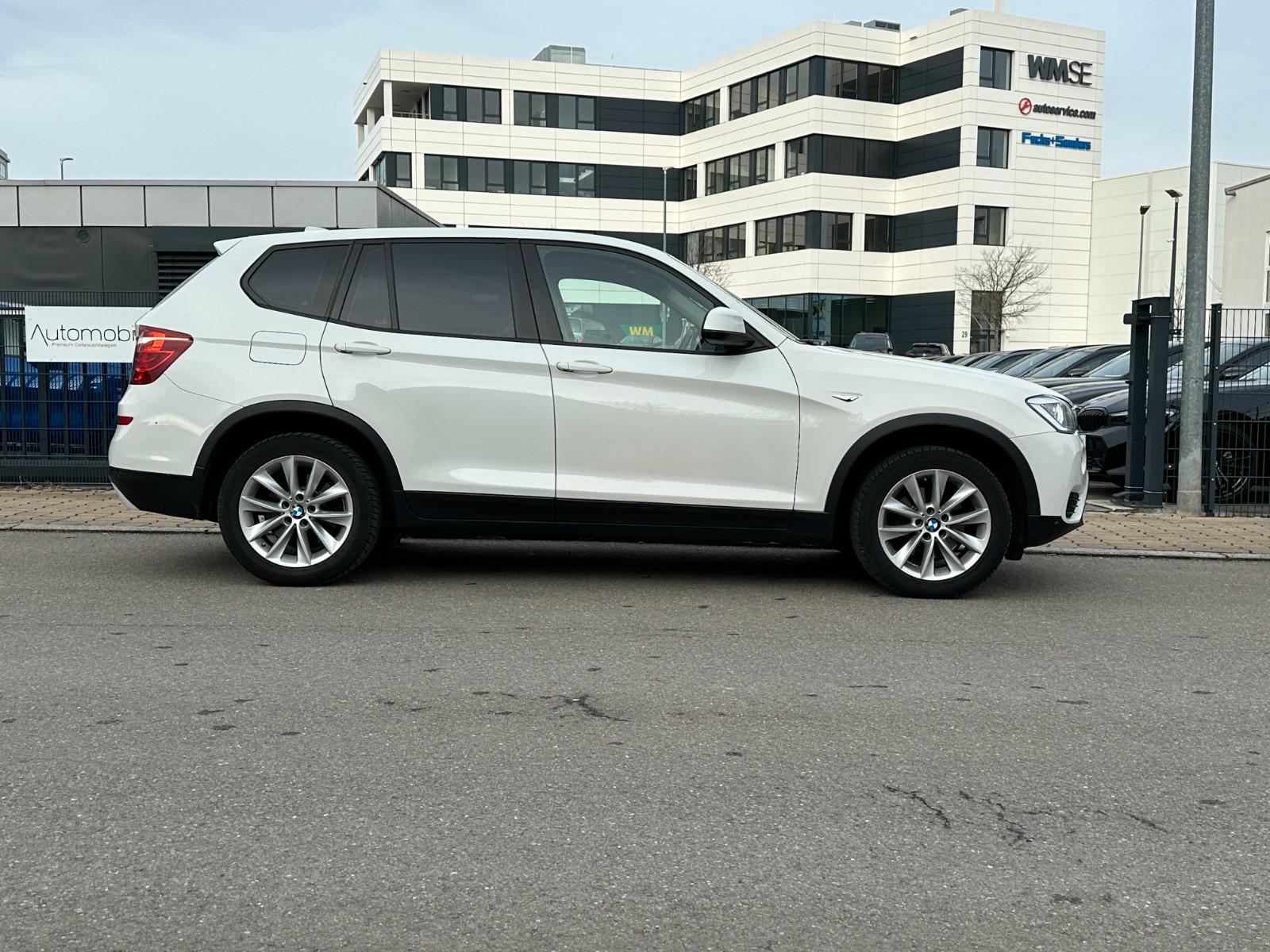 BMW X3 xDrive 30 d Advantage AHK  Kamera