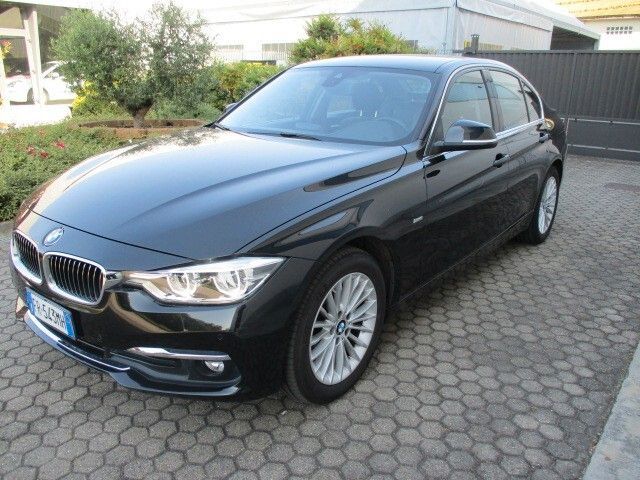 BMW Bmw 320 320d xDrive Luxury