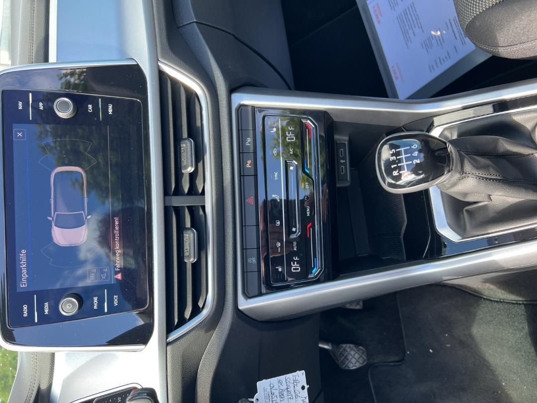 Fahrzeugabbildung Volkswagen T-Roc Cabriolet Style 1.0l TSI,SH,Navi,ACC,LED,C