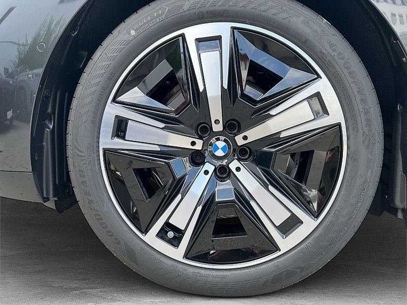 BMW i5 - Bild 17