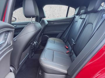 Alfa Romeo Stelvio 2.0 Turbo Ti Q4 *LENKRADHEIZUNG*KEYLESS*