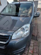 Peugeot Partner Blu-HDI - Peugeot Partner Tepee aus 2018