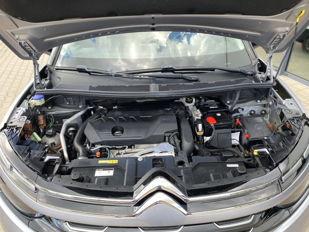 Fahrzeugabbildung Citroën C5 Aircross PT 180 S&S *Automatik* SHINE *AZV*
