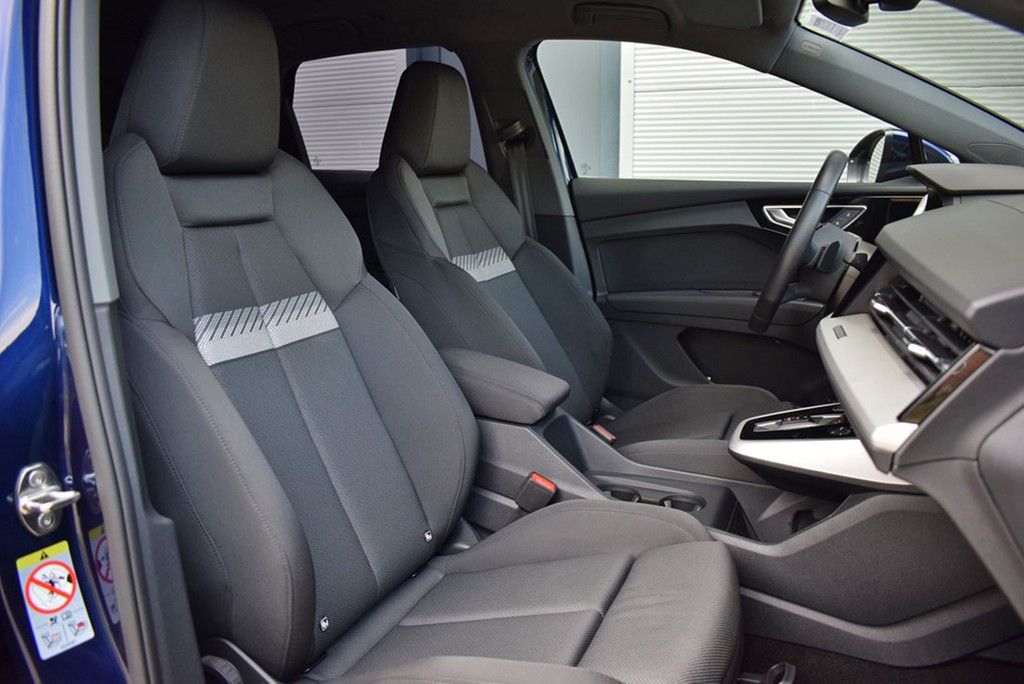 Audi Q4 e-tron 45 quattro LED HuD RüKam CCS ACC Navi foto 5