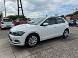 Volkswagen Polo VI Comfortline Sportsitze Sport Lenkrad - Volkswagen Polo: Sport