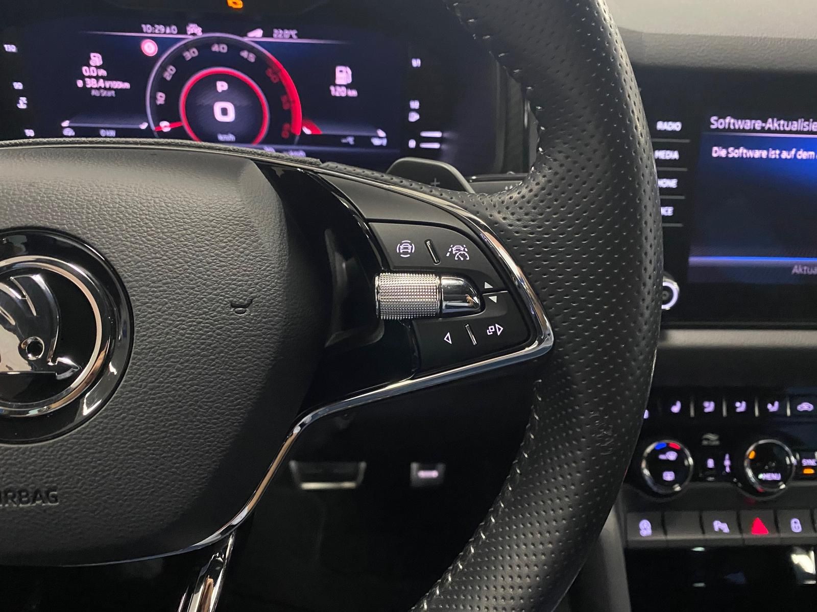 Fahrzeugabbildung SKODA Kodiaq 2.0 TDI DSG Sportline AHK+APP+STANDHEIZUN