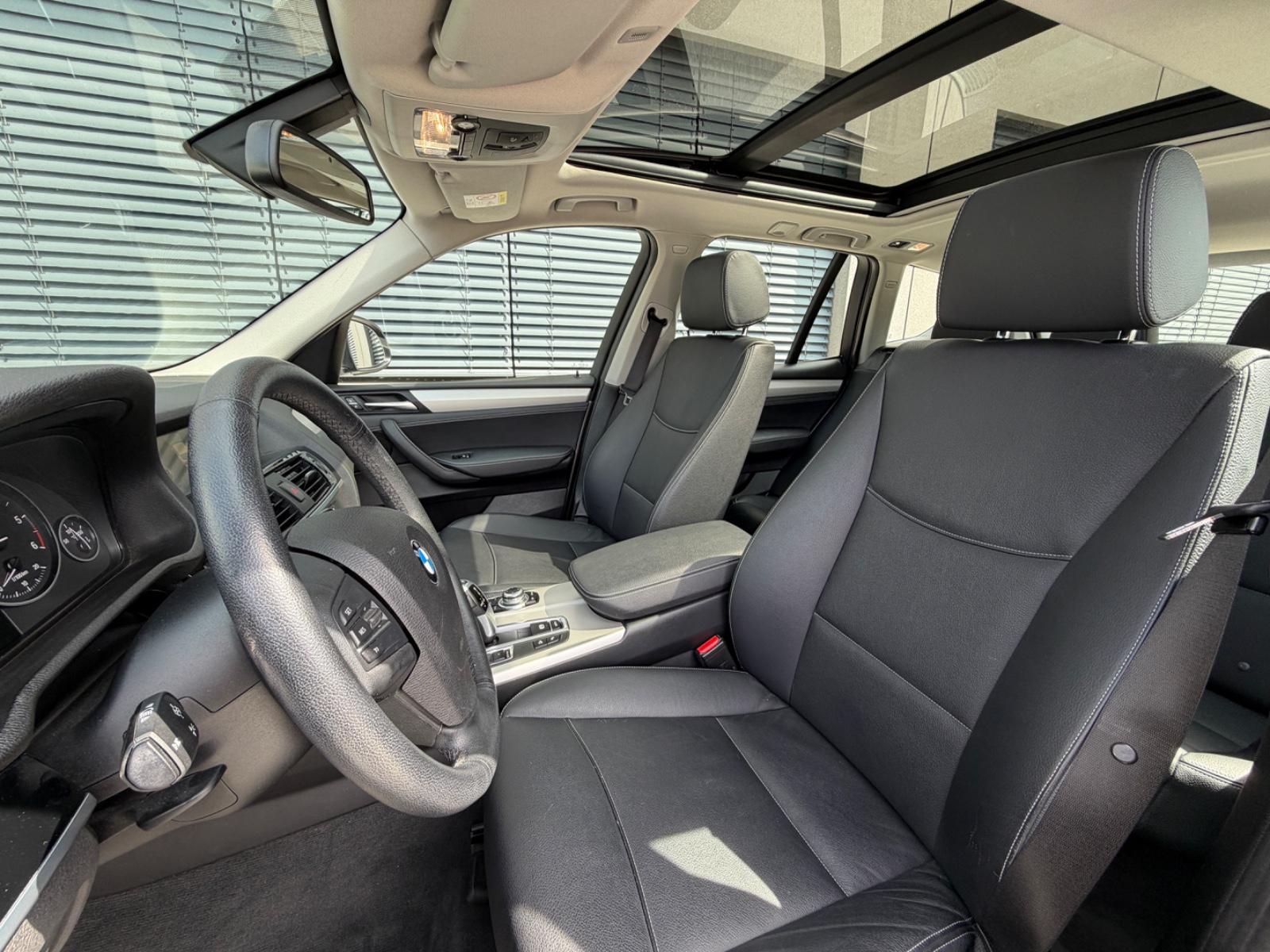 BMW X3 xDrive 20d PANO Automatik NAVI SHZ Klimaauto