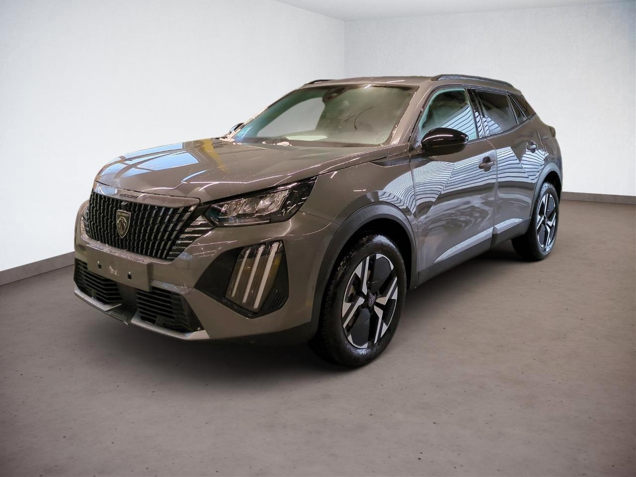 Peugeot 2008 Allure Hybrid 145 DSC6