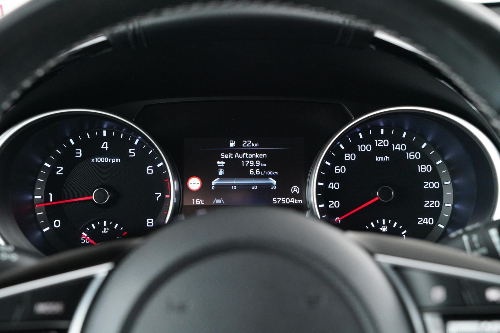 Kia PROCEED GT-LINE 1.5-GDI KIA SCHECKHEFT GEPFLEGT