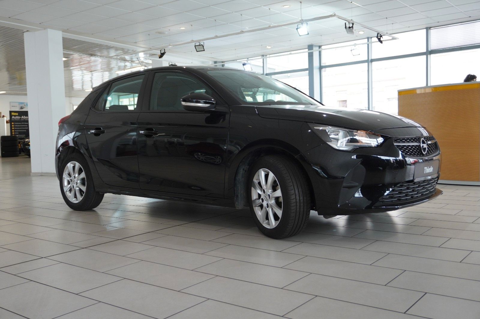 Fahrzeugabbildung Opel Corsa F 1.2 EDITION NAVI/TEMP/PDC/SPORT/DAB+