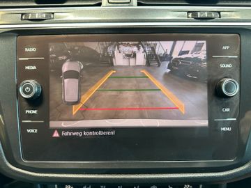 Volkswagen Tiguan *R-Line*Spurhalte*ACC*LED*AHK*Massage*