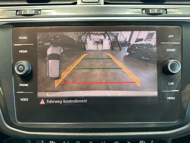 Volkswagen Tiguan *R-Line*Spurhalte*ACC*LED*AHK*Massage*