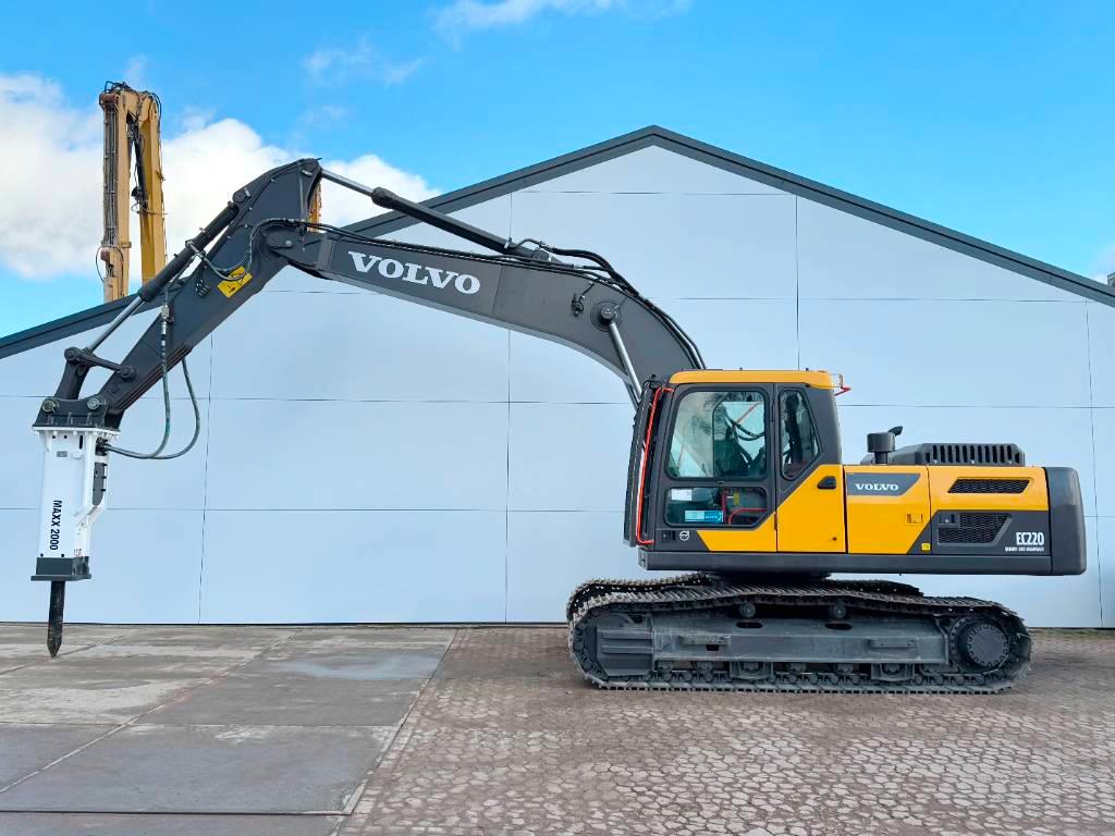 Volvo EC220D + Maxx 2000 Hammer New / Unused / 2025 Mo