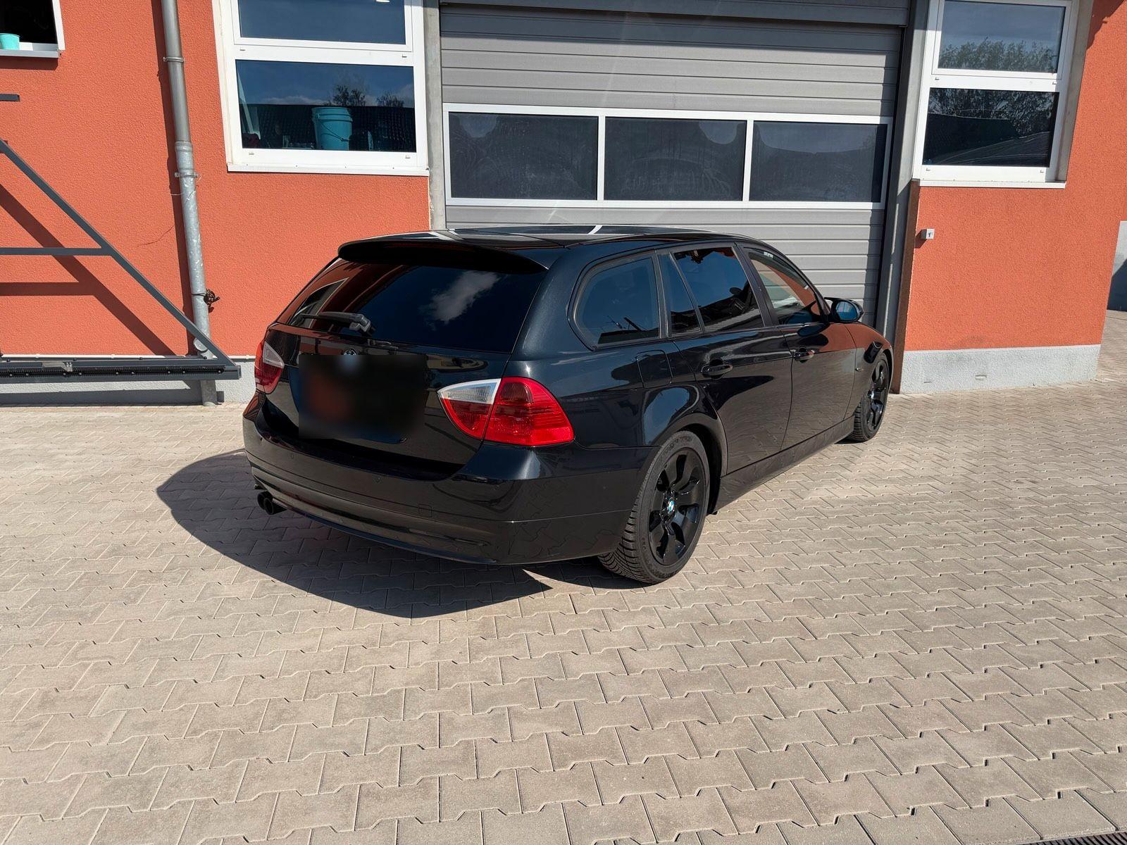 BMW 325 2007 — engine 230 HP (169kW)