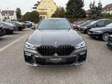 BMW X6 M50i / SKY-LOUNGE / CARBON EX-IN / H&K / NAPP - BMW X6 M50 Gebrauchtwagen