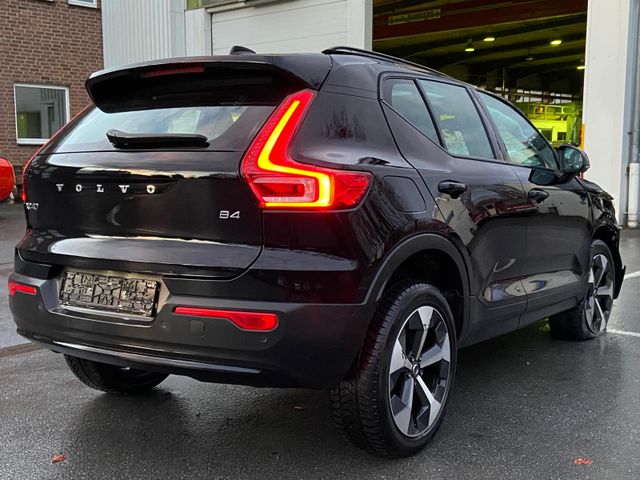 Volvo XC40 Plus Dark 2WD*Leder*LED*360°*H&K*DAB*ACC*