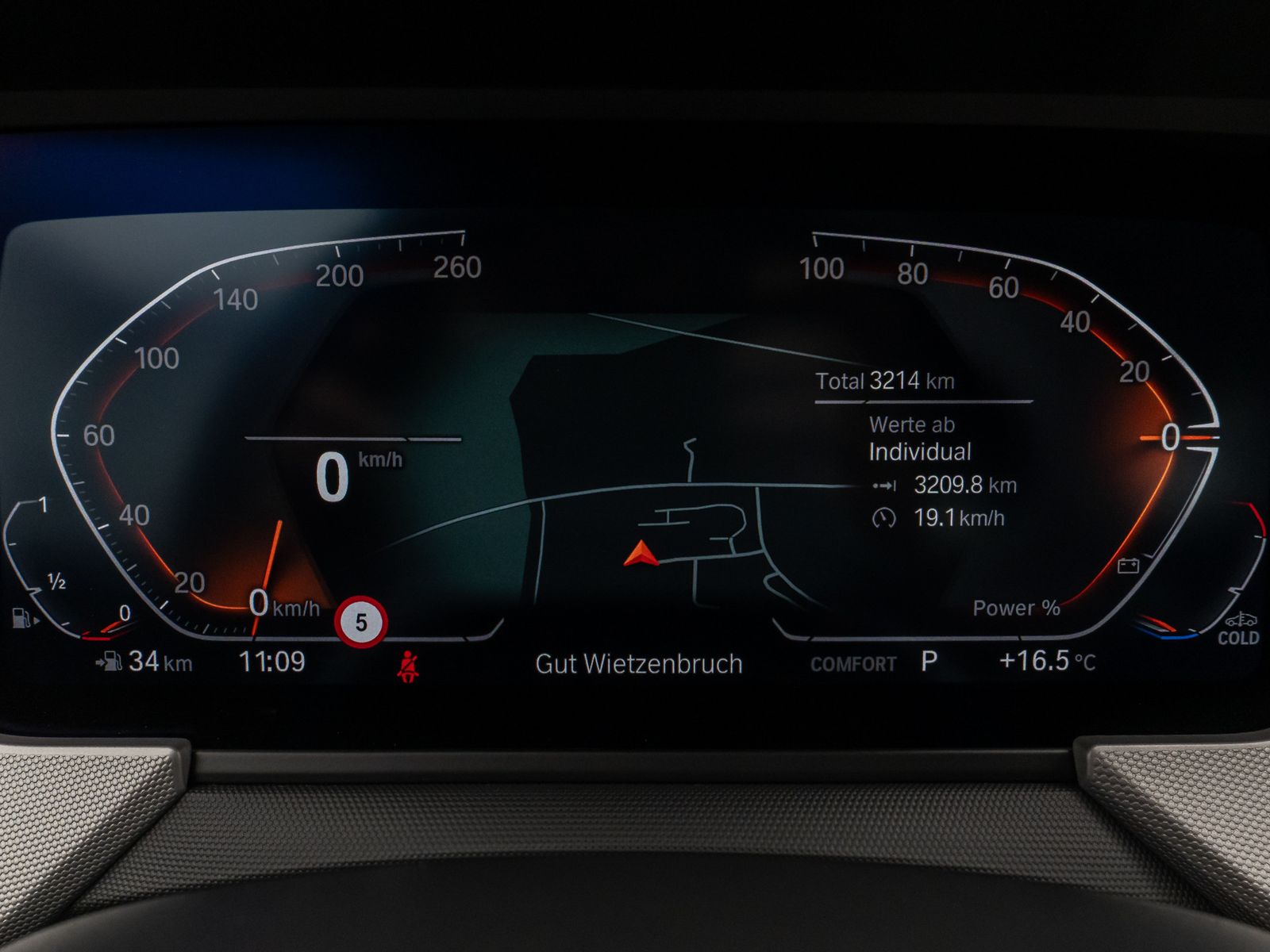 Fahrzeugabbildung BMW 116i Aut PDC DAB CockpitPro Limit NotbremsAssist