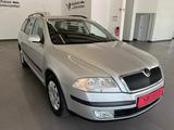 Skoda Octavia Combi Ambiente 1.9 TDI Klima - Skoda Octavia mit Diesel-Antrieb: Kombi, 1.9