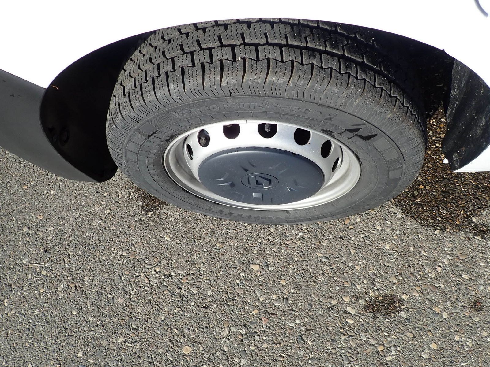 Fahrzeugabbildung Renault Master Pritsche/L3H1 3.5t/Einzelkabine