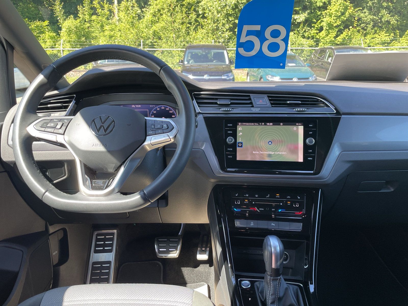 Touran R-Line TSi DSG Navi 7S LED Kamera Highlin