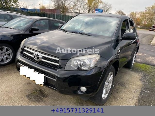 Toyota RAV 4 2.2 4x4 Executive Klima Leder Navi SHZ 6-G