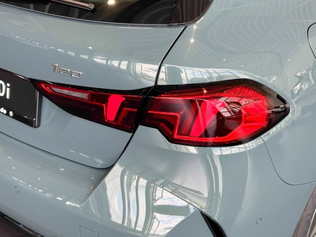 BMW 120 - Bild 7