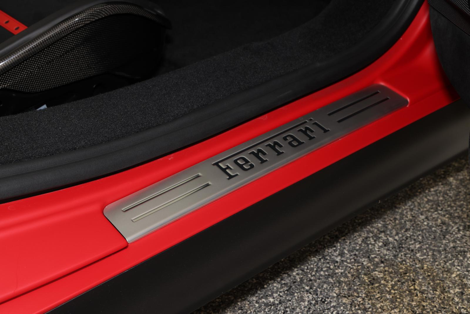 Ferrari SF 90 Spider