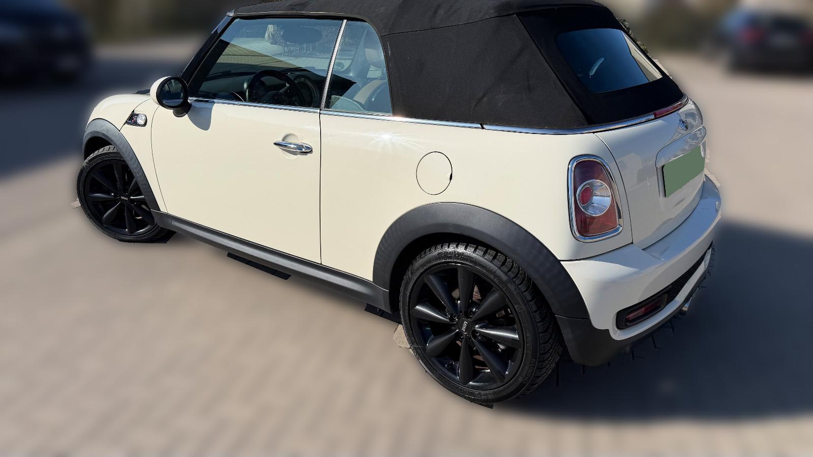 MINI Cooper S Cabrio | 184 PS | Automatik | Leder