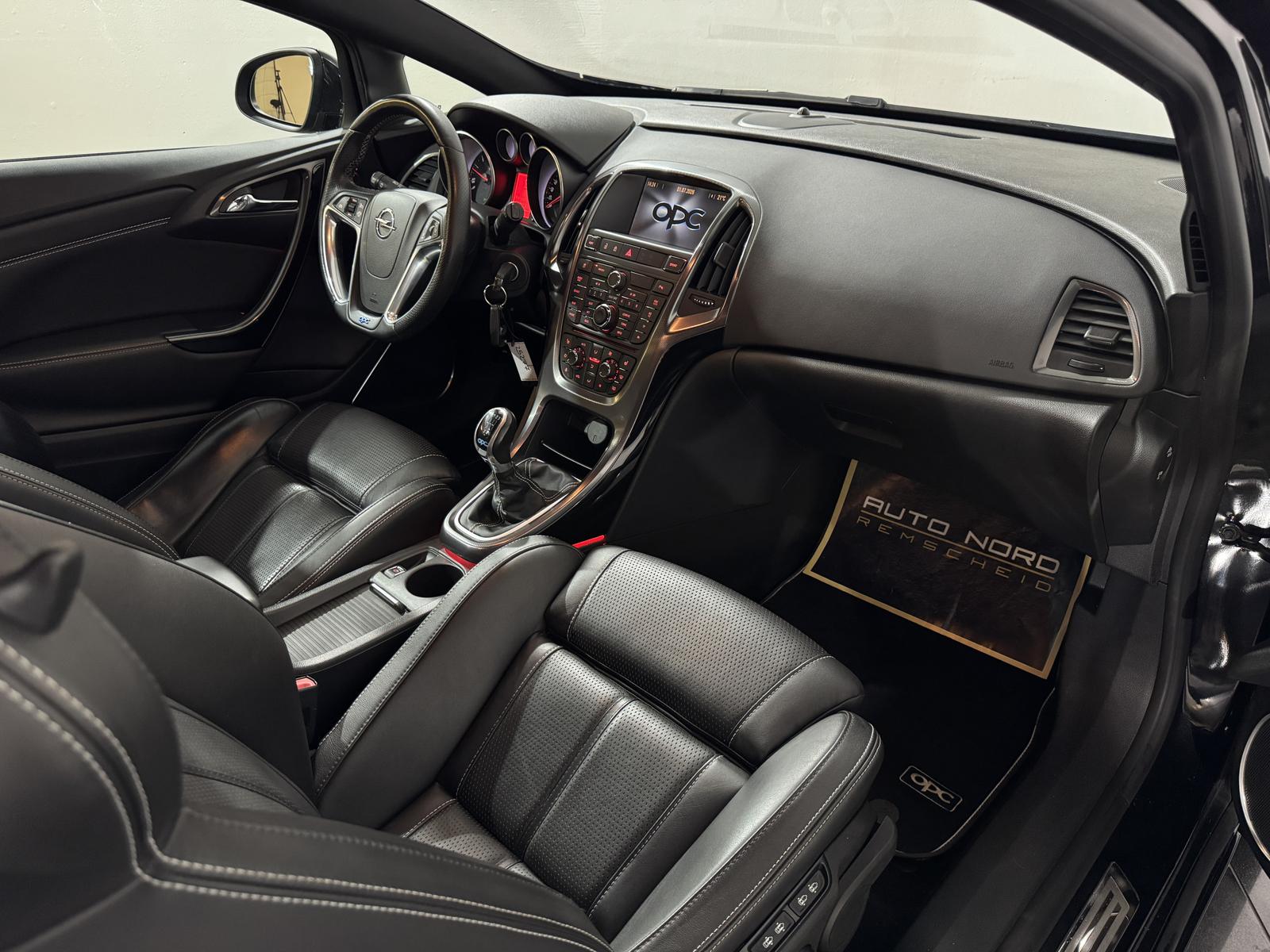 Opel Astra OPC *Schale*Navi*Sitzhzg*Bi-Xenon*