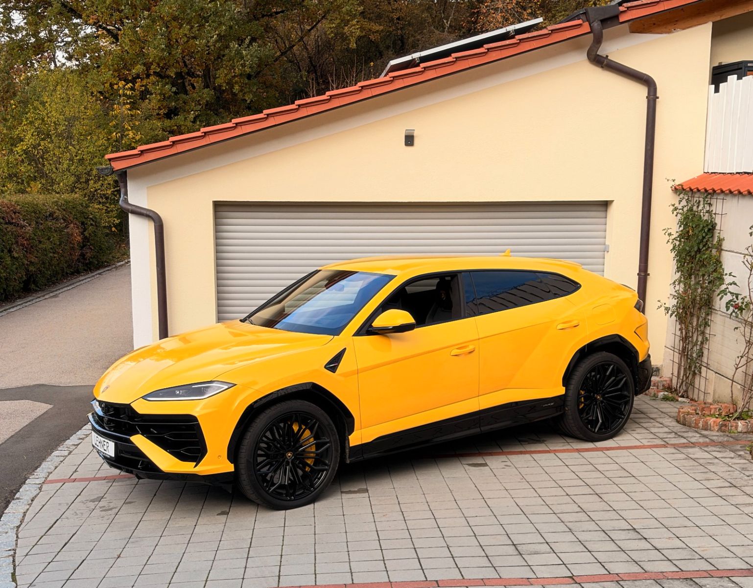 Lamborghini Urus*SE*MASSAGE*360*Kamera*SOFTCLOSE* imagem 2