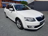 Skoda Octavia Lim. Ambition - gebrauchte Skoda Octavia aus dem Jahr 2013